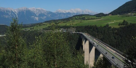Internazionali, Austria: limitazioni al transito dei veicoli pesanti in Tirolo nel primo semestre 2024