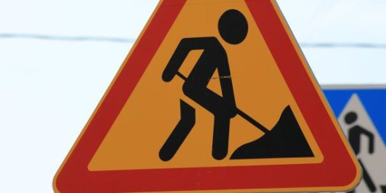 A12 Chiusura collegamento A11/A12. Lavori rifacimento pavimentazione